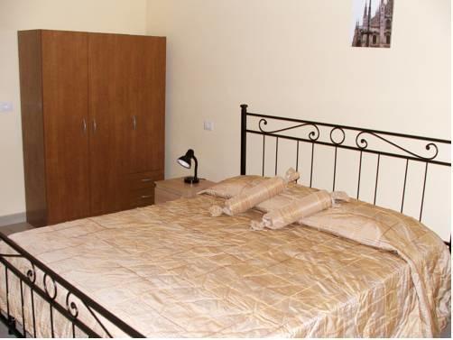 Le Charme House 2 2*